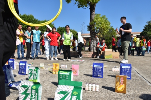 個(gè)人2.JPG